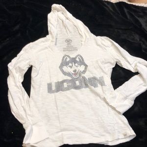 UConn lightweight long sleeve